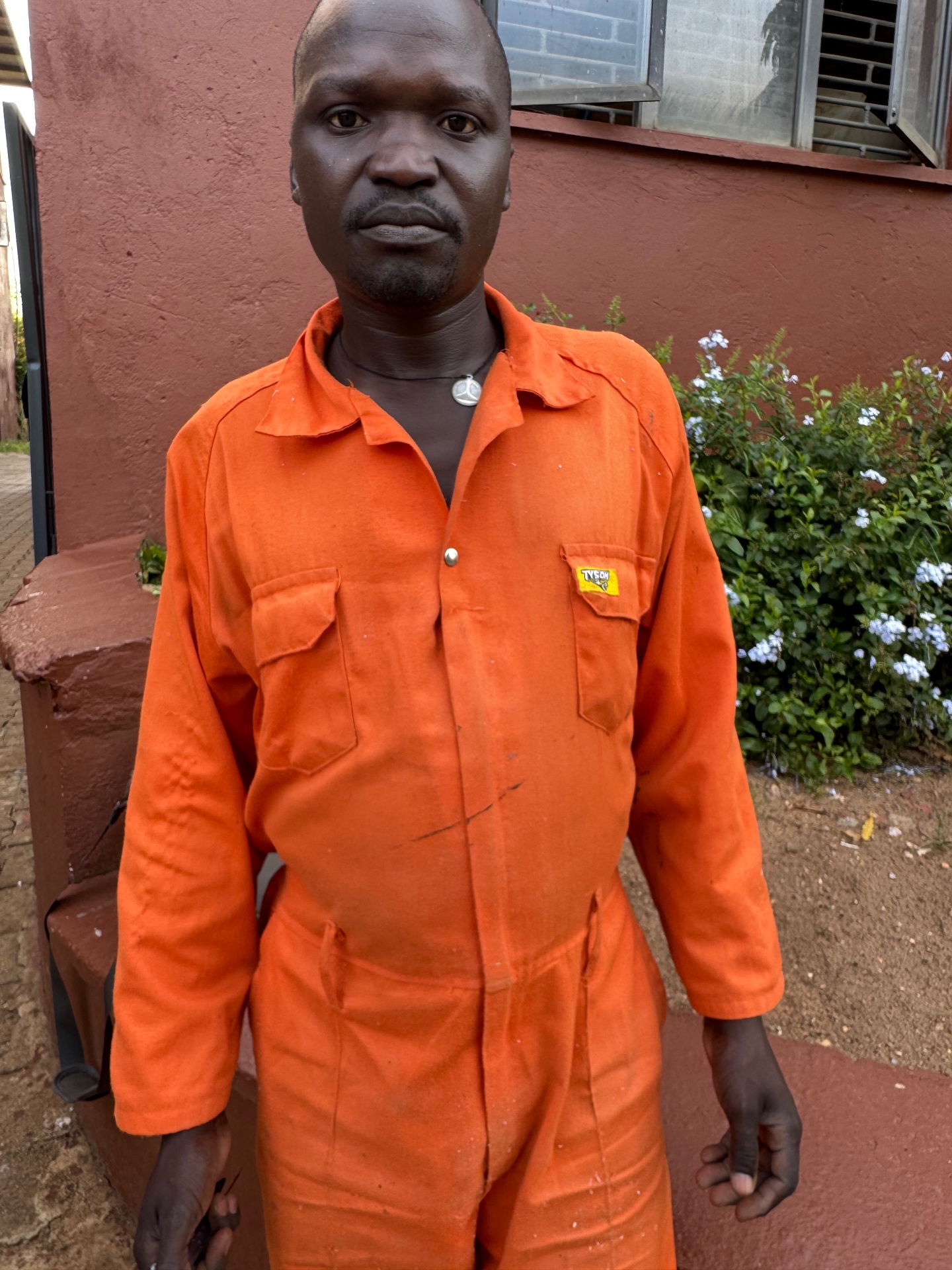 Mugisha P., verified painter on TruHab
